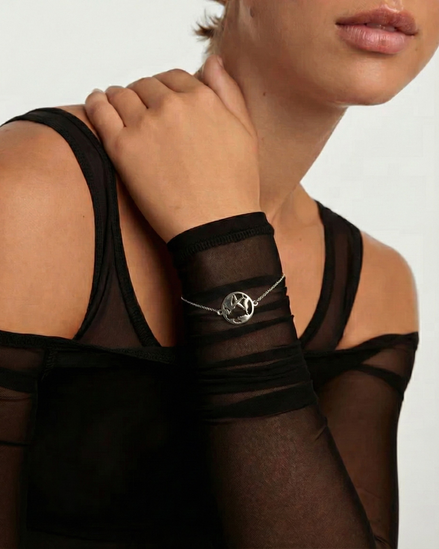 World Plane chain Bracelet