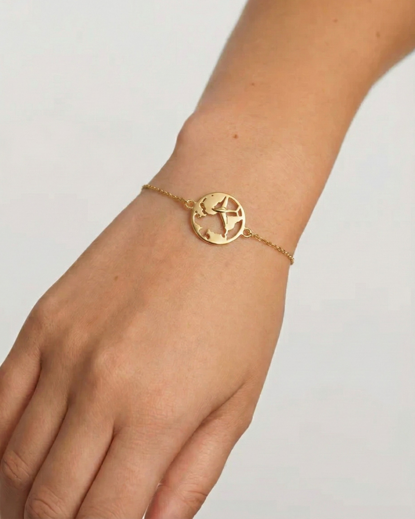 World Plane chain Bracelet