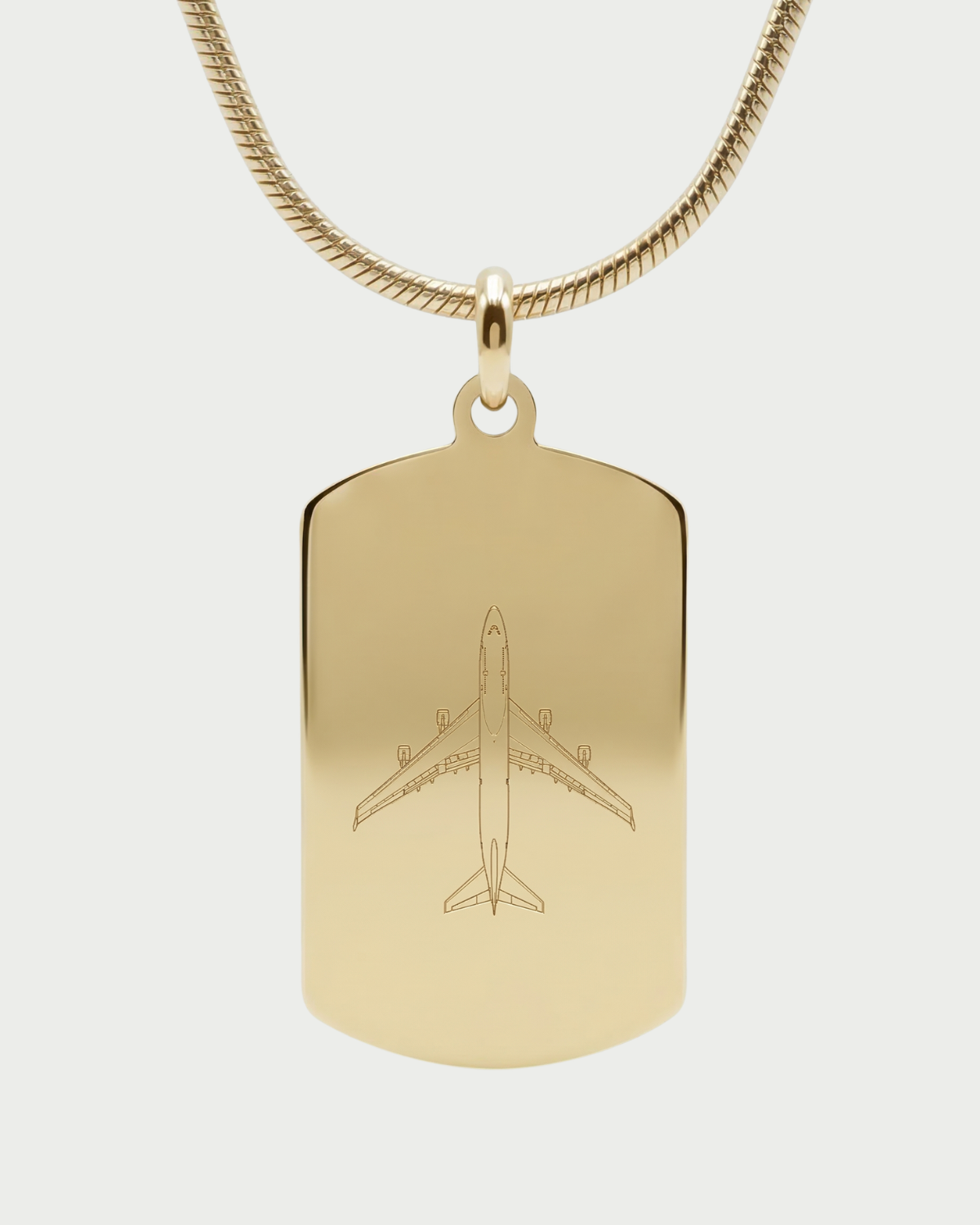 Collar con placa Boeing 747 personalizable — grabado aviación acabado oro