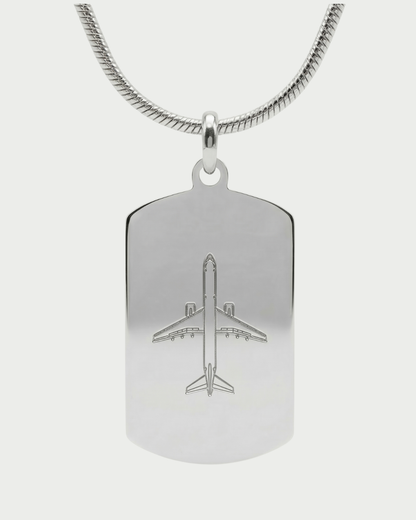Collar con placa Boeing 757 personalizable — grabado aviación acabado plata