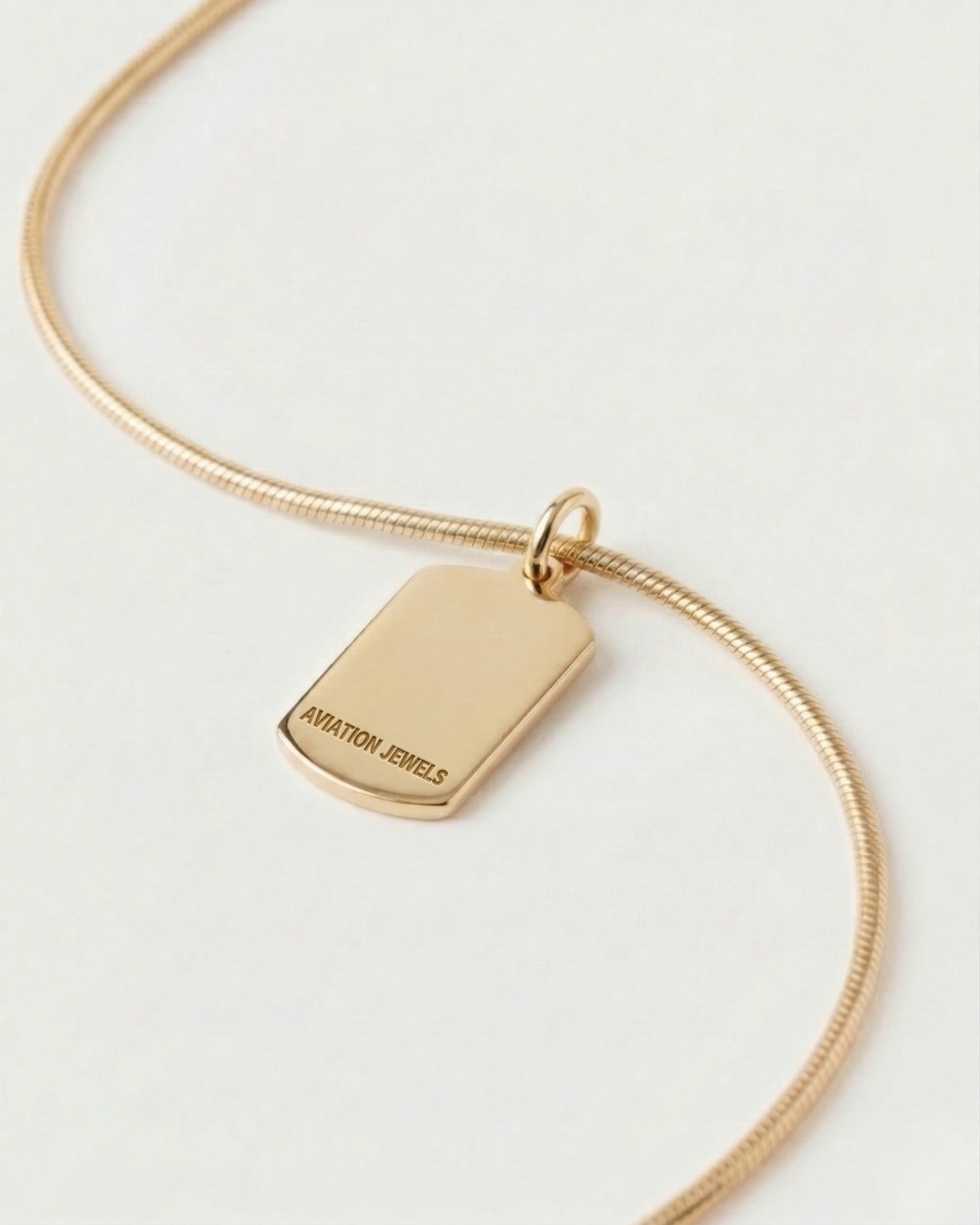 Parte trasera collar placa controlador aéreo — grabado personalizado acabado oro — Aviation Jewels